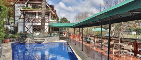 Mặt tiền nơi lưu trú