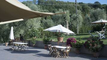 บริเวณภายนอก