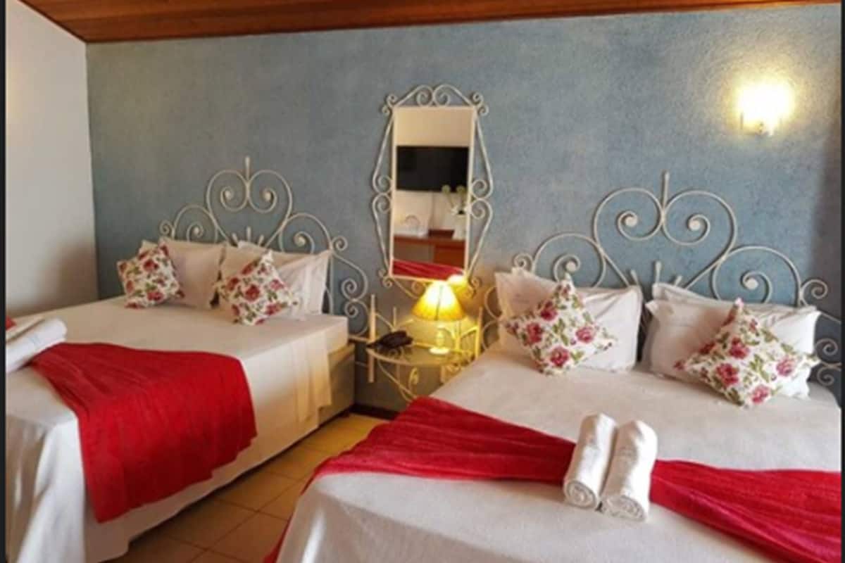 master triplo room sea view | in-room safe, blackout curtains, free wifi, bed sheets