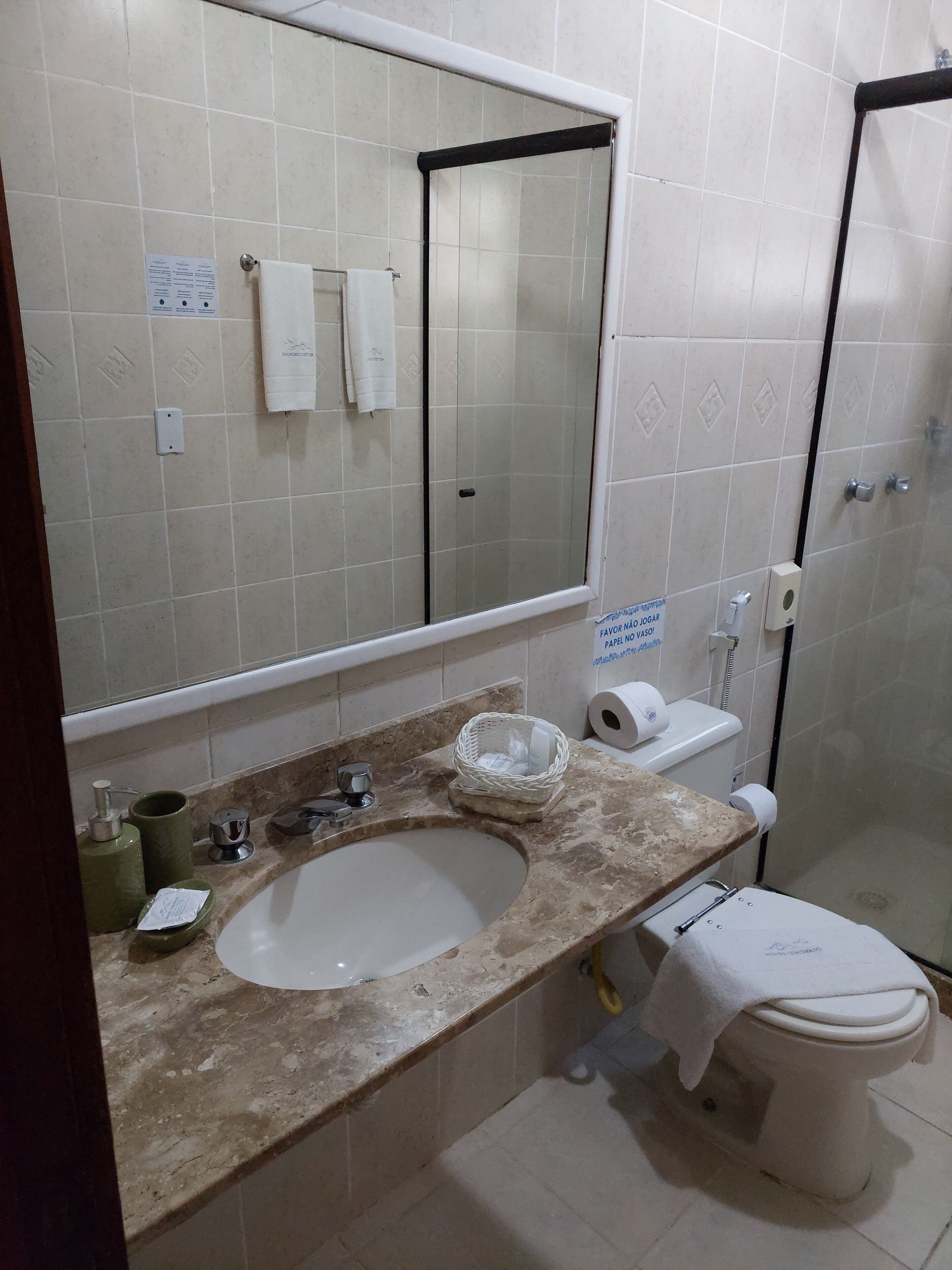 standard double room | in-room safe, blackout curtains, free wifi, bed sheets