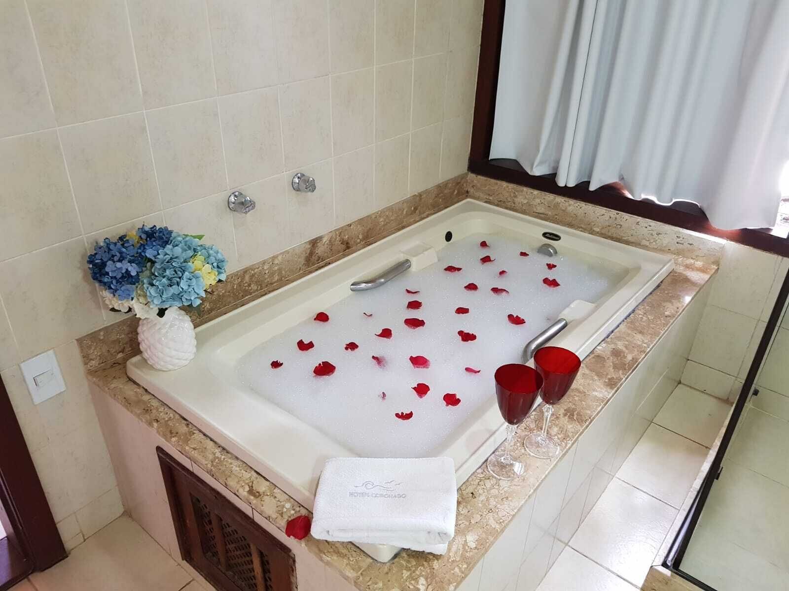 master double room sea view | in-room safe, blackout curtains, free wifi, bed sheets