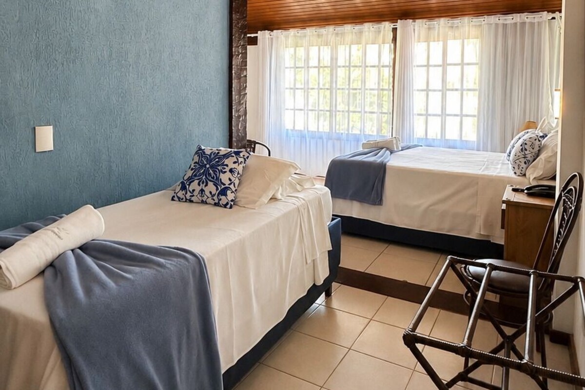 Standard Triple Room | In-room safe, blackout curtains, free WiFi, bed sheets