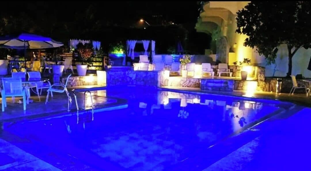 Photo - Coronado Beach Hotel