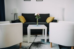 Living area - Hotel Bellevue (Kranj)