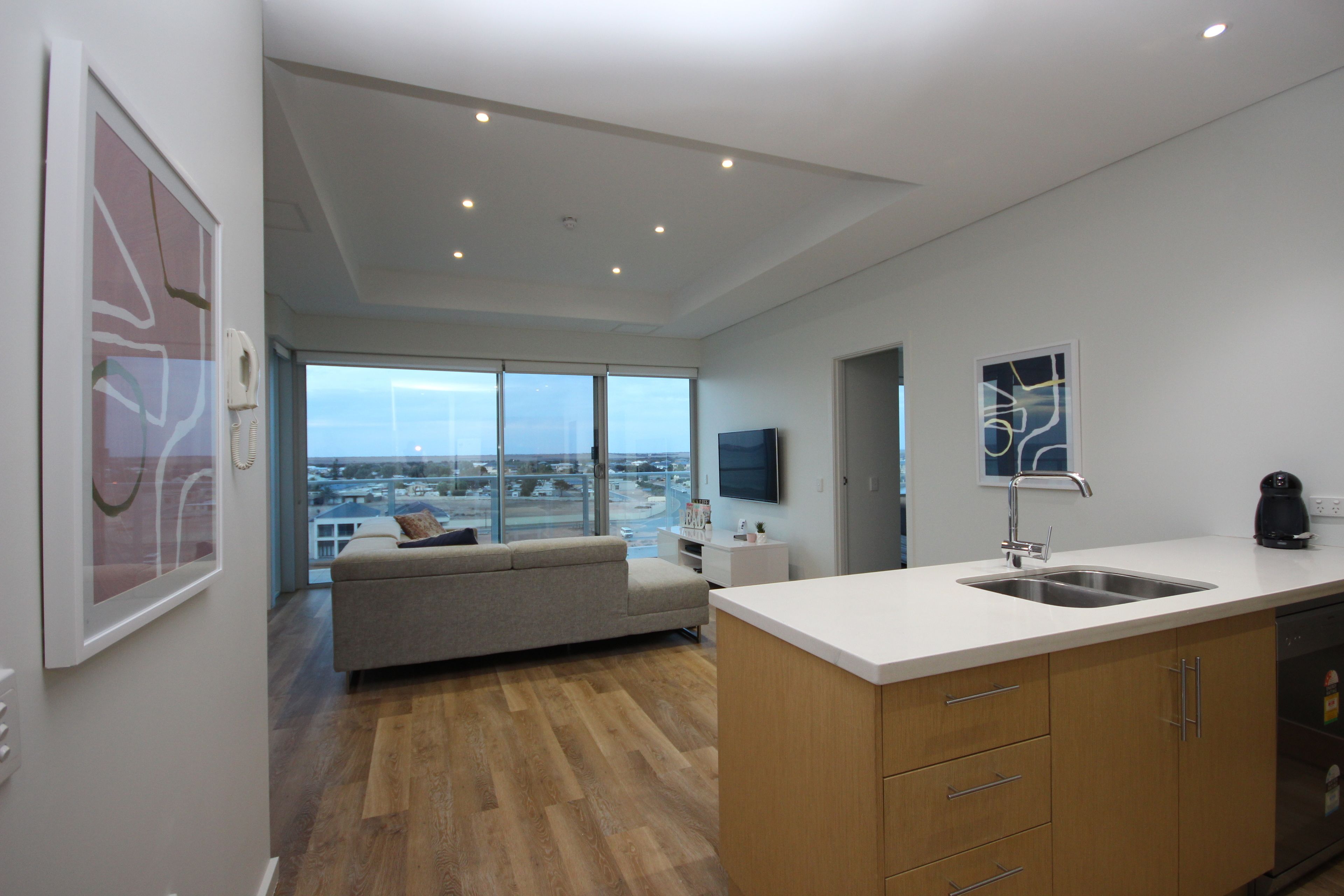 penthouse, 2 bedrooms | private kitchen | microwave, coffee/tea maker, electric kettle, toaster