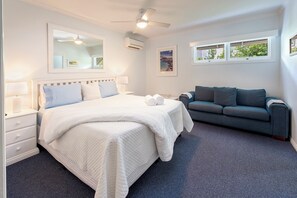 Family Apartment | Premium bedding, individually decorated, individually furnished - Debbie's Place (Rainbow Beach)
