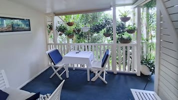 Familieværelse - 1 soveværelse - ikke-ryger | Terrasse/gårdhave