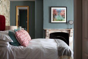 Family Suite | Individually furnished, desk, iron/ironing board, free WiFi