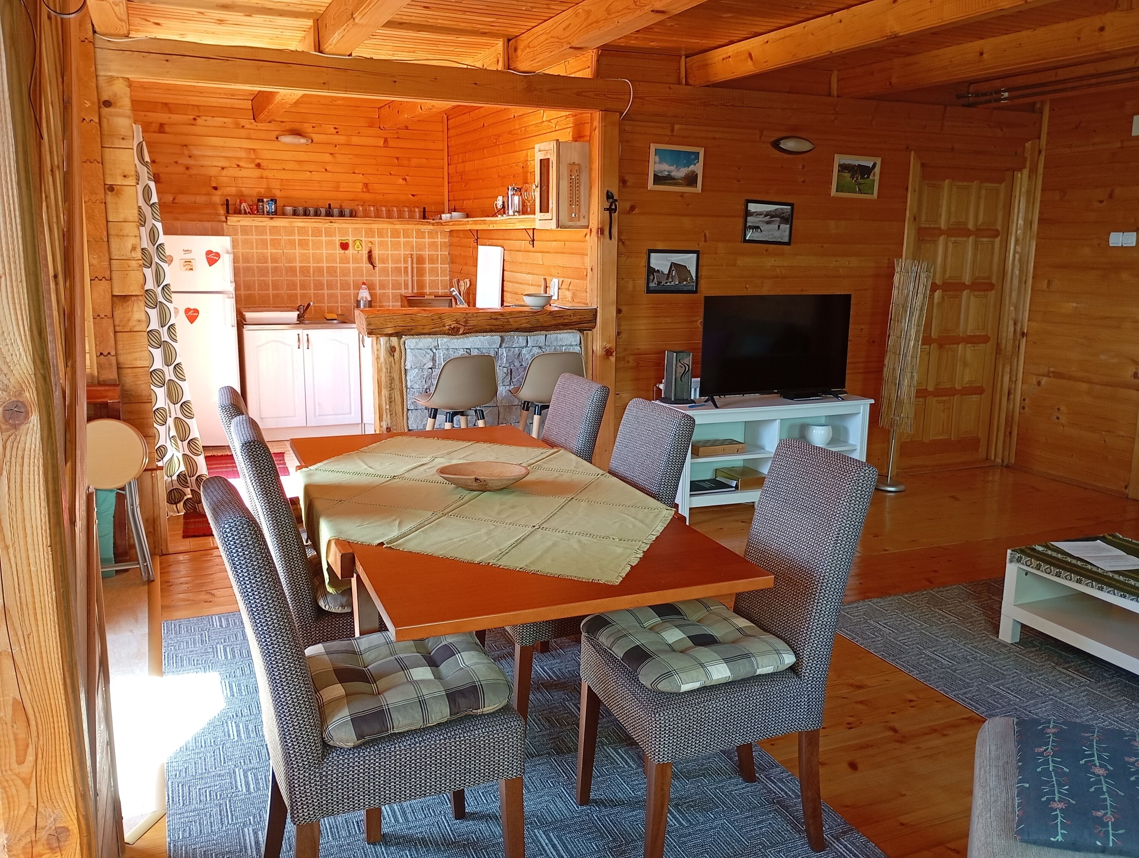 Family Chalet | Private kitchen | Fridge, coffee/tea maker, electric kettle, toaster