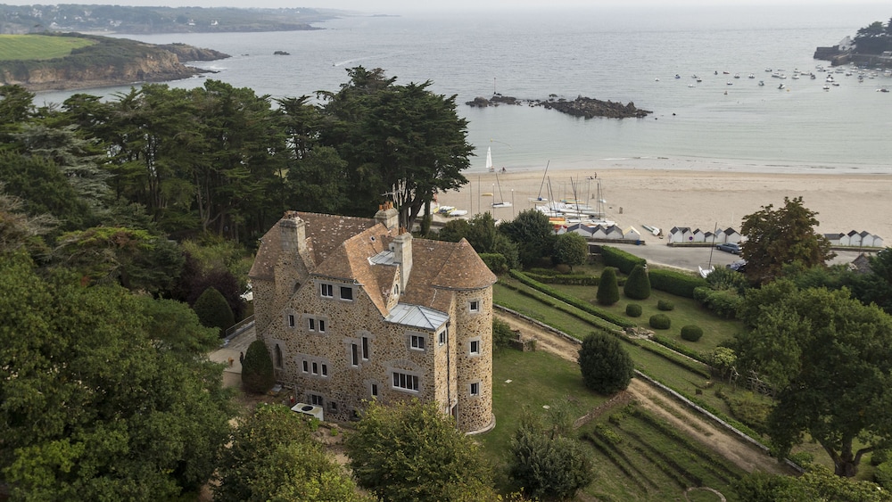 Manoir Dalmore by null
