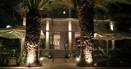 Achilles Hotel