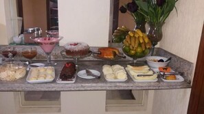 Desayuno buffet incluido todos los días 