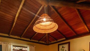 Suite Master | Frigobar, individualmente decorados, roupa de cama