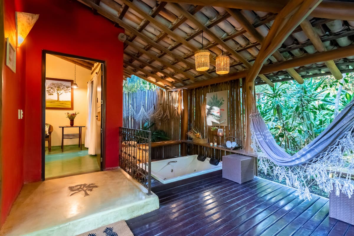 Suite Master com Jacuzzi | Minibar, trang trí khác biệt, bộ trải giường