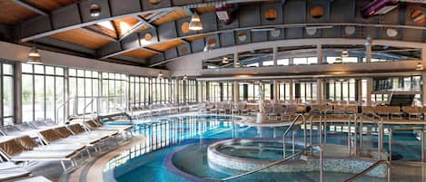2 indoor pools, 5 outdoor pools, pool umbrellas