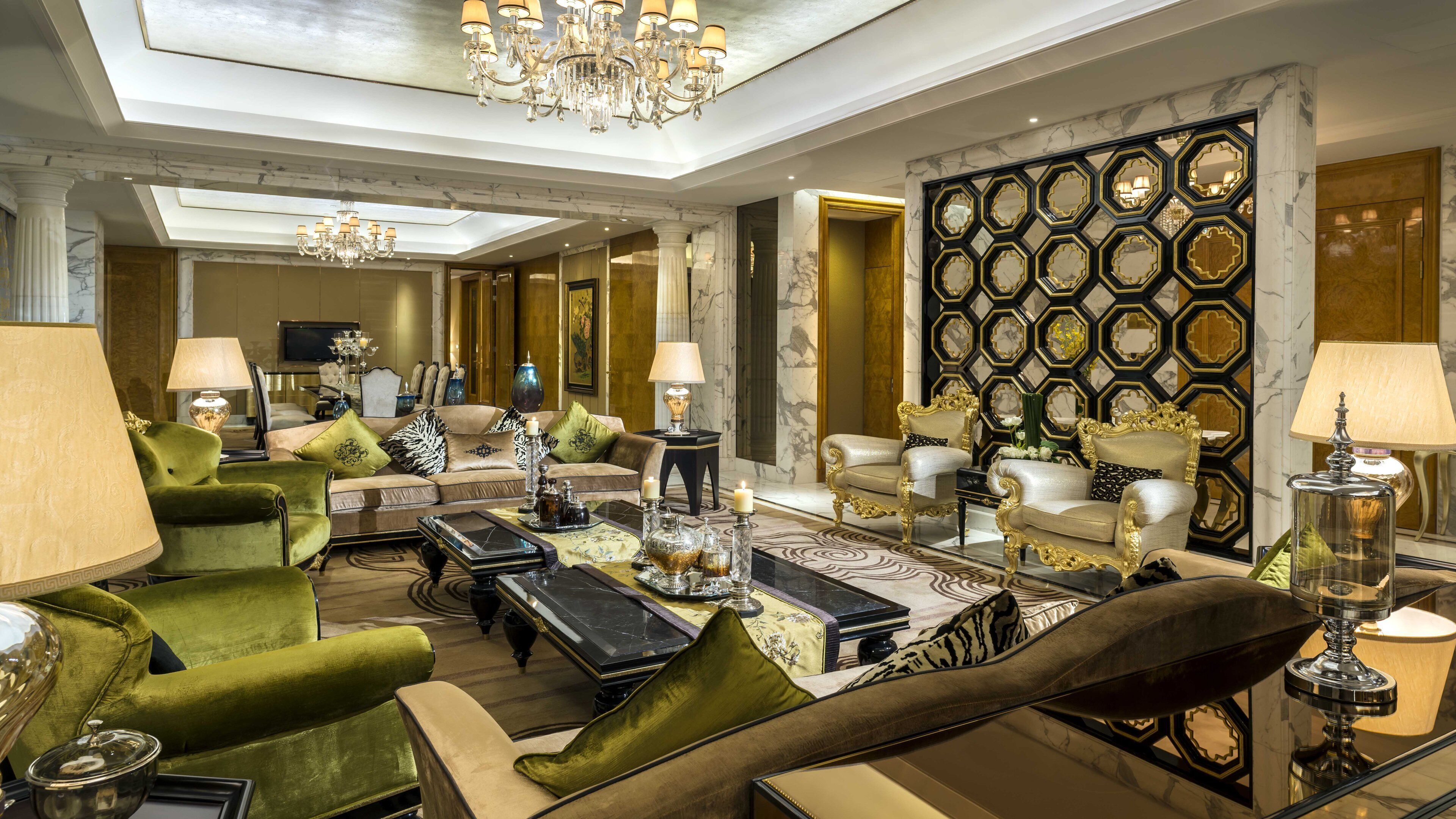 Premium bedding, minibar, desk, laptop workspace