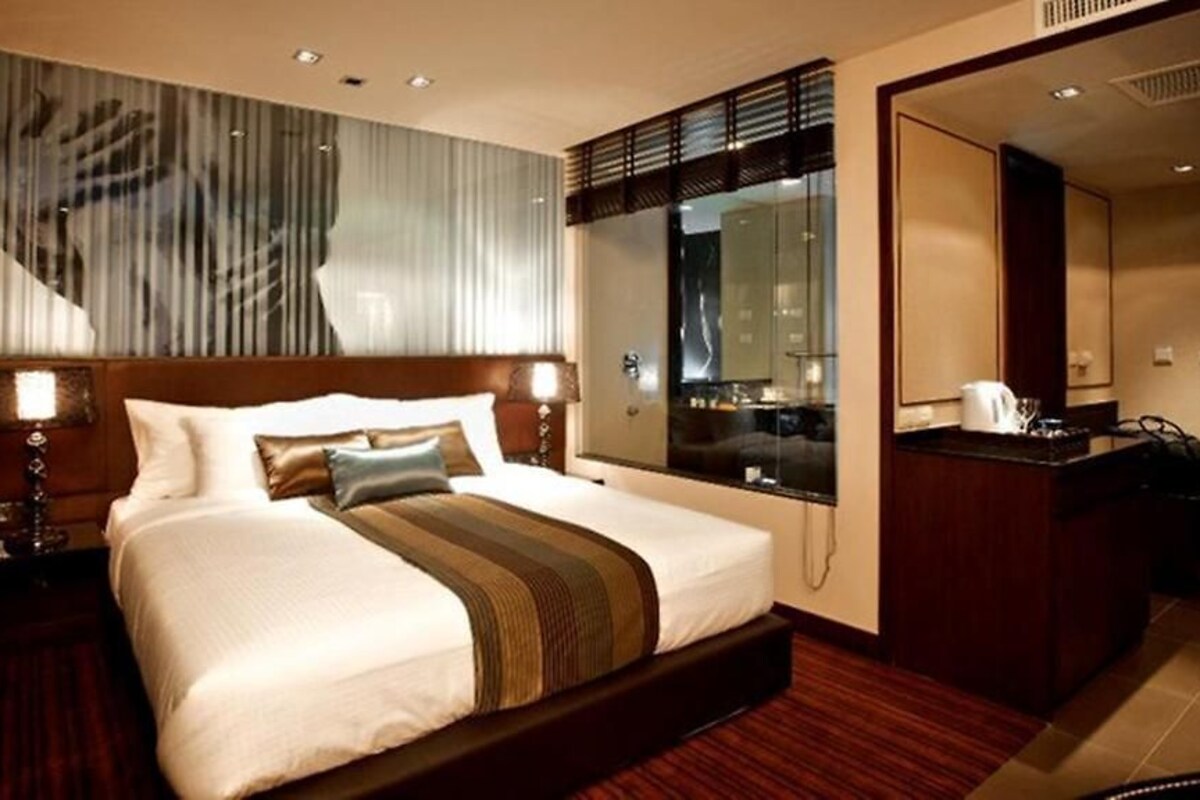 In-room safe, blackout drapes, iron/ironing board (on request)