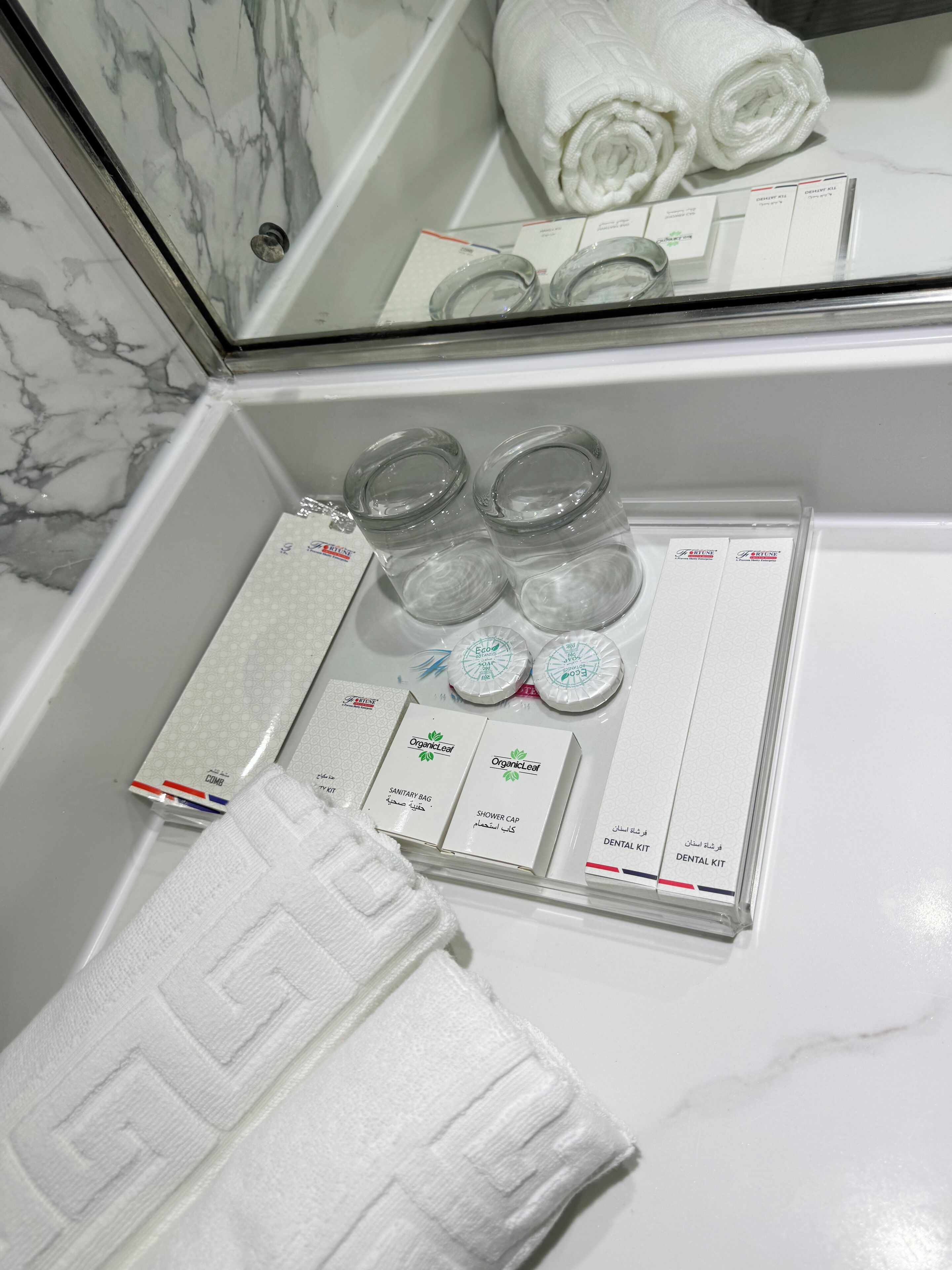 deluxe double or twin room | bathroom amenities | free toiletries, hair dryer, bathrobes, slippers