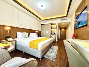 Deluxe Double or Twin Room | Street view