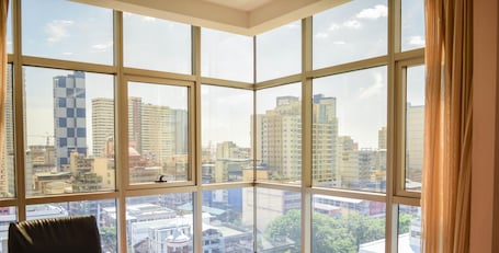 1 habitación, minibar, caja de seguridad en la habitación y escritorio