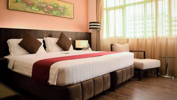 1 bedroom, minibar, in-room safe, desk