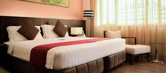 Ramada by Wyndham Manila Central