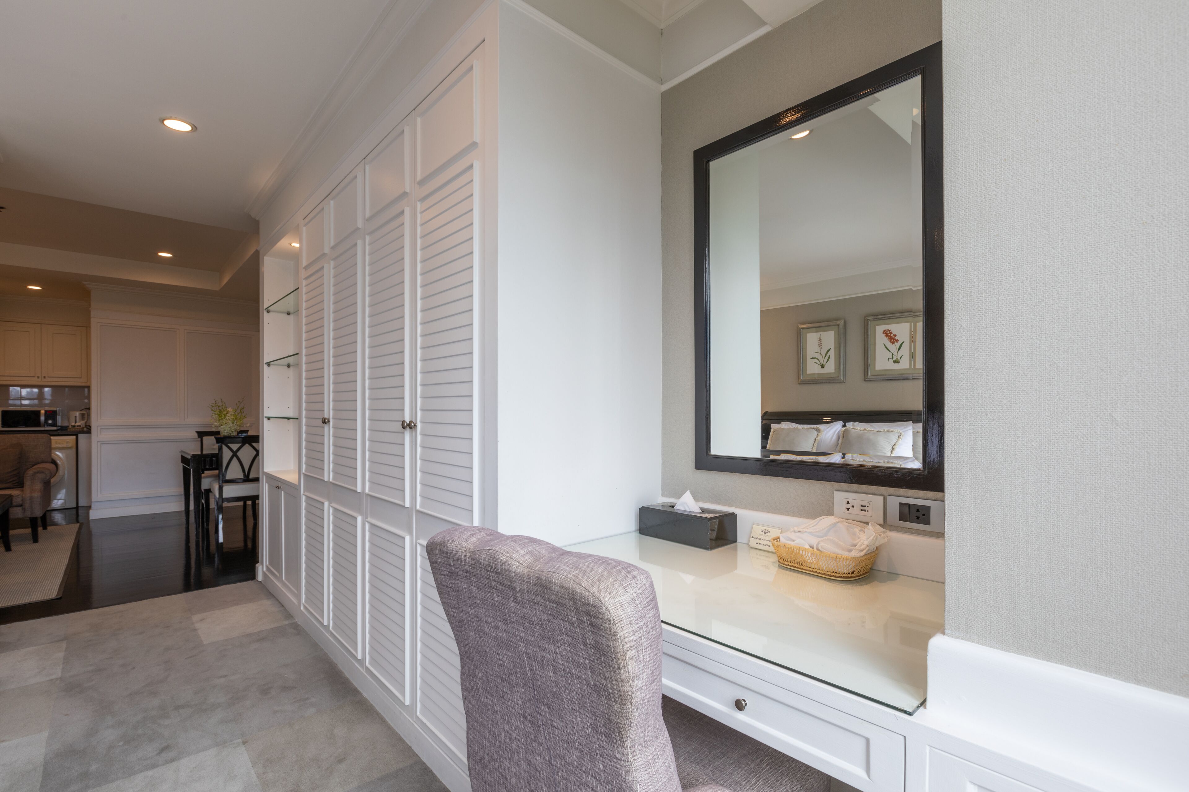 studio suite with free executive lounge | 1 bedroom, in-room safe, desk, blackout curtains