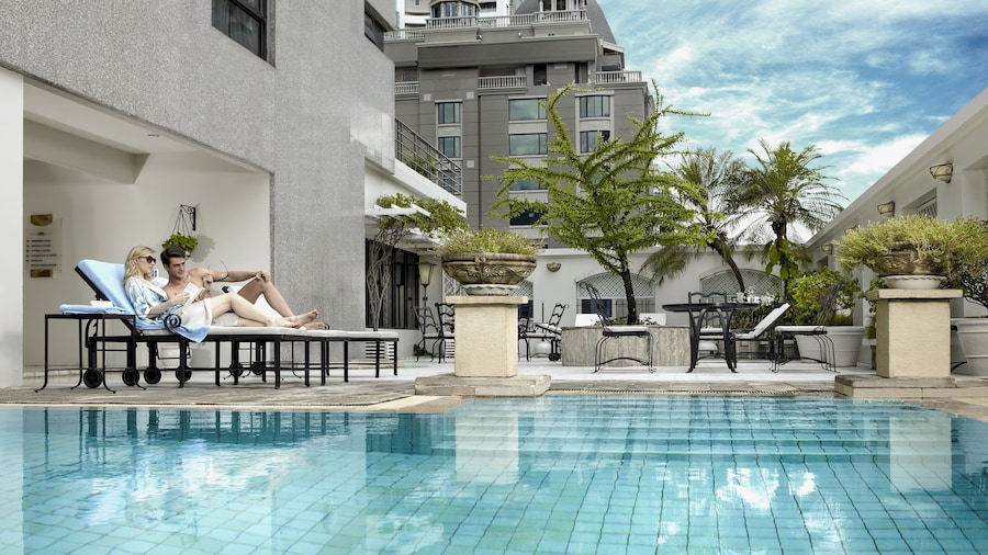 Cape House Langsuan Hotel