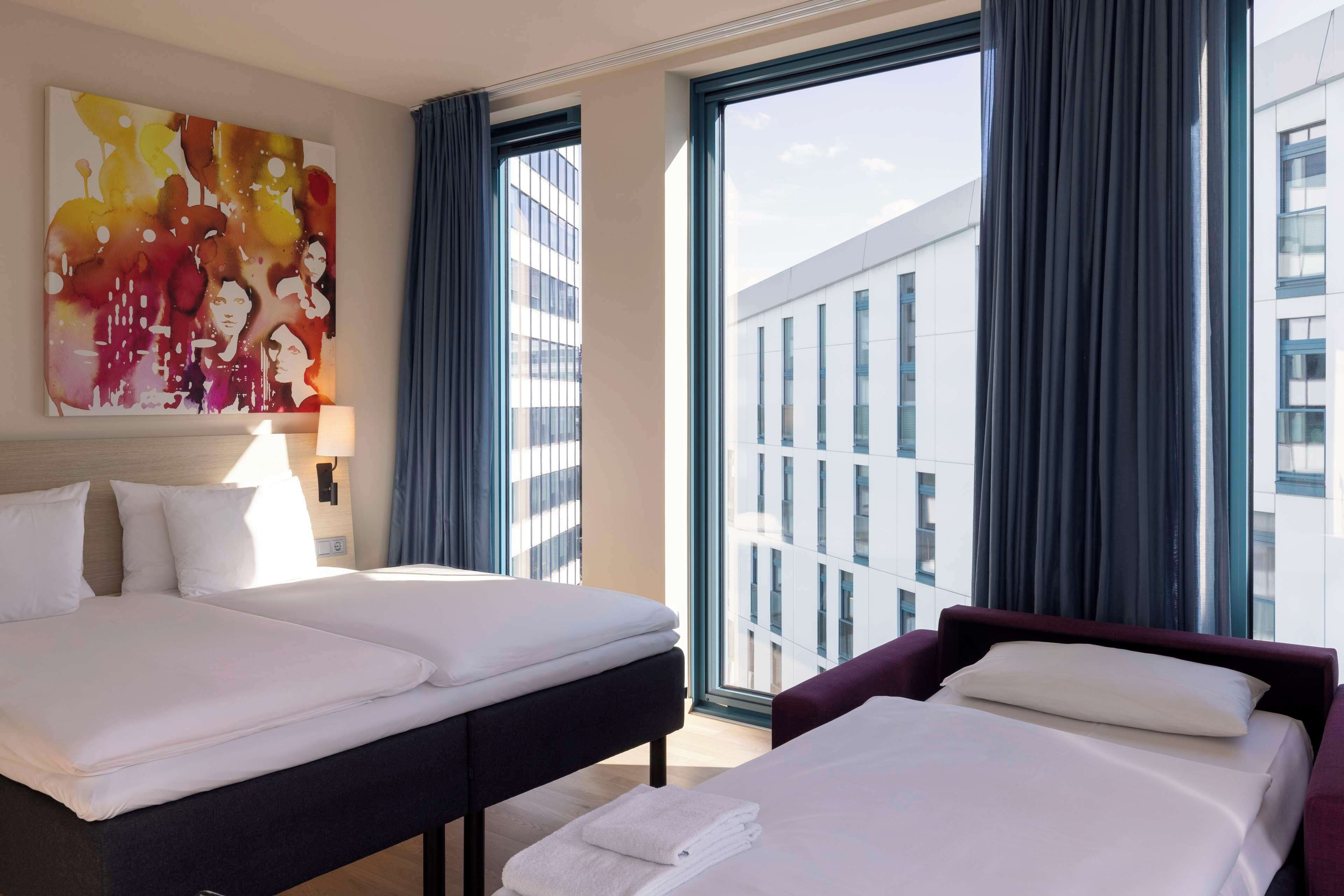 junior suite, club lounge access | 1 bedroom, premium bedding, in-room safe, desk