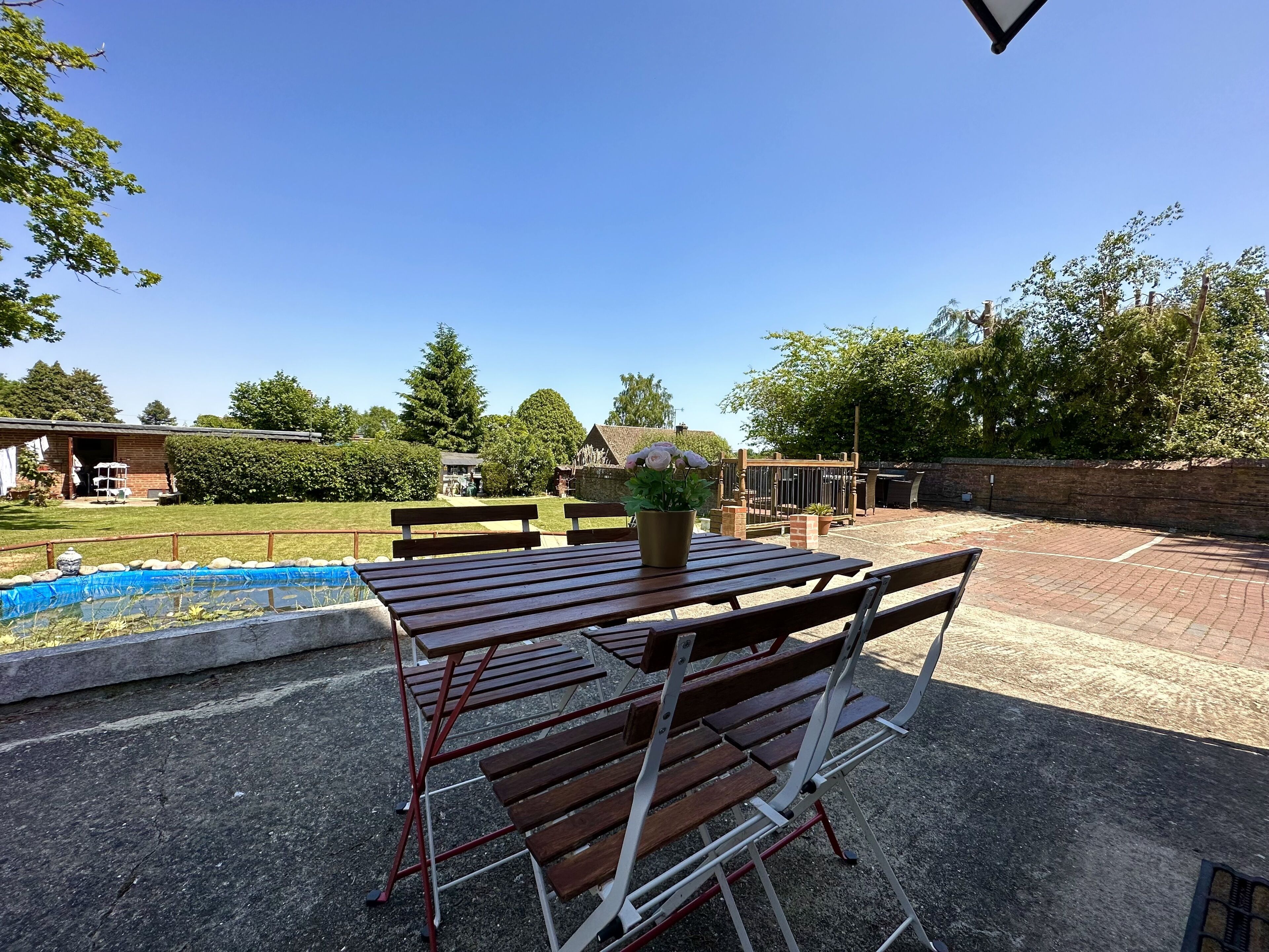 Familie driepersoonskamer, 1 slaapkamer, en-suite badkamer, uitzicht op de binnenplaats (Room 5) | Uitzicht vanuit de kamer