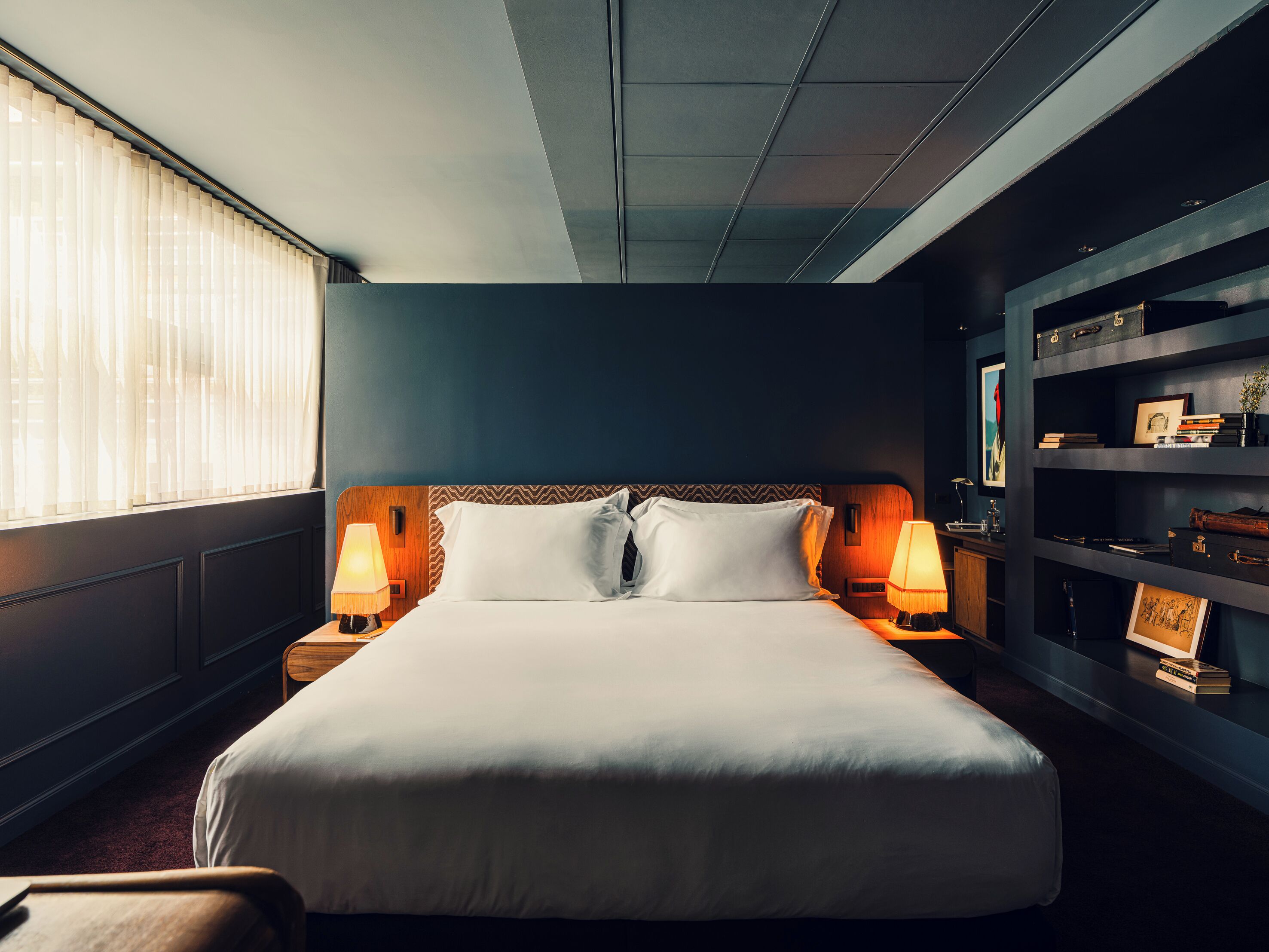 Townhouse Suite | Premium bedding, down duvets, minibar, in-room safe