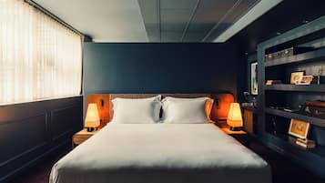 Townhouse Suite | Premium bedding, down duvets, minibar, in-room safe