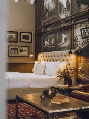 Literie de qualité supérieure, couette en duvet d'oie, minibar