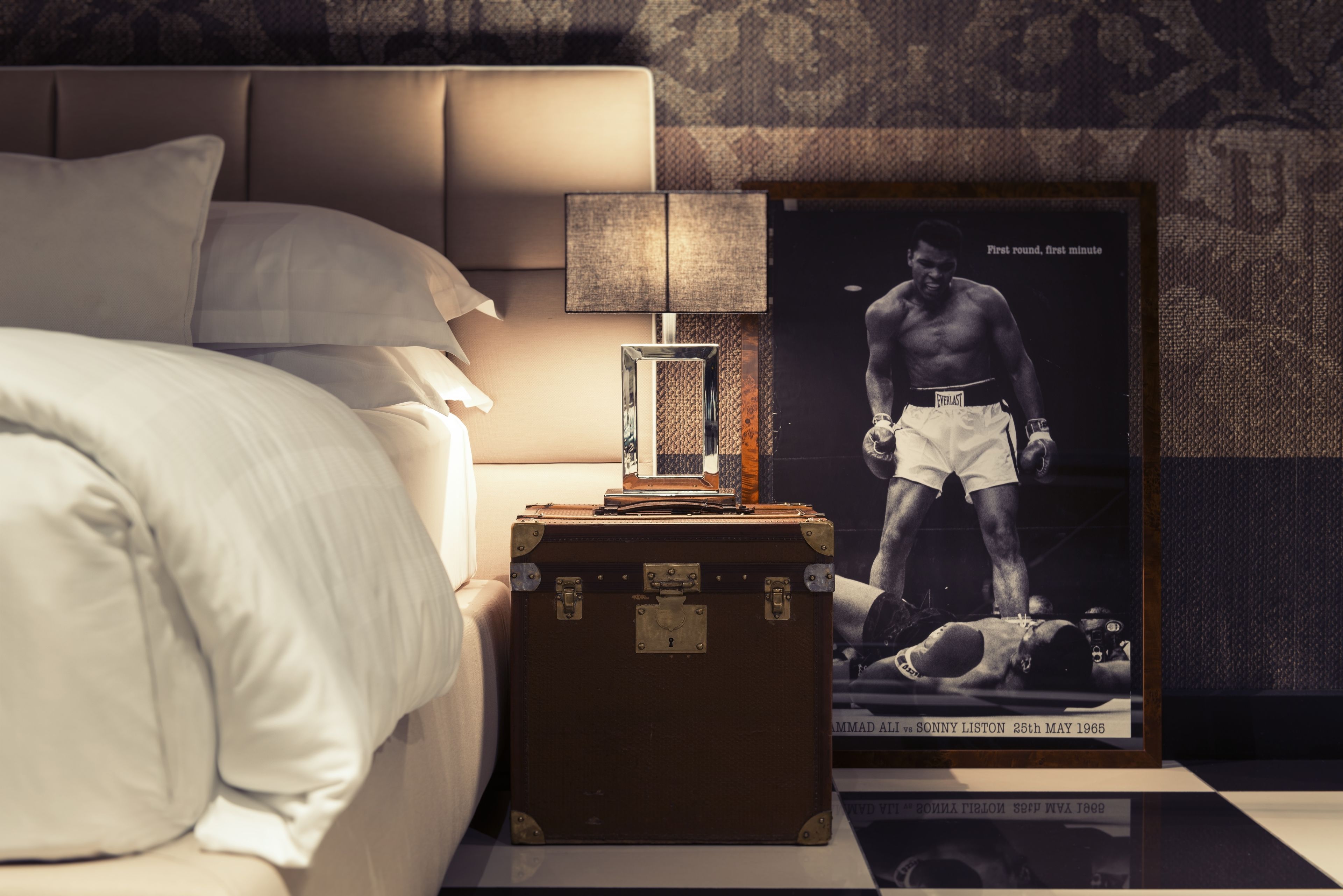 1 bedroom, premium bedding, down duvets, minibar