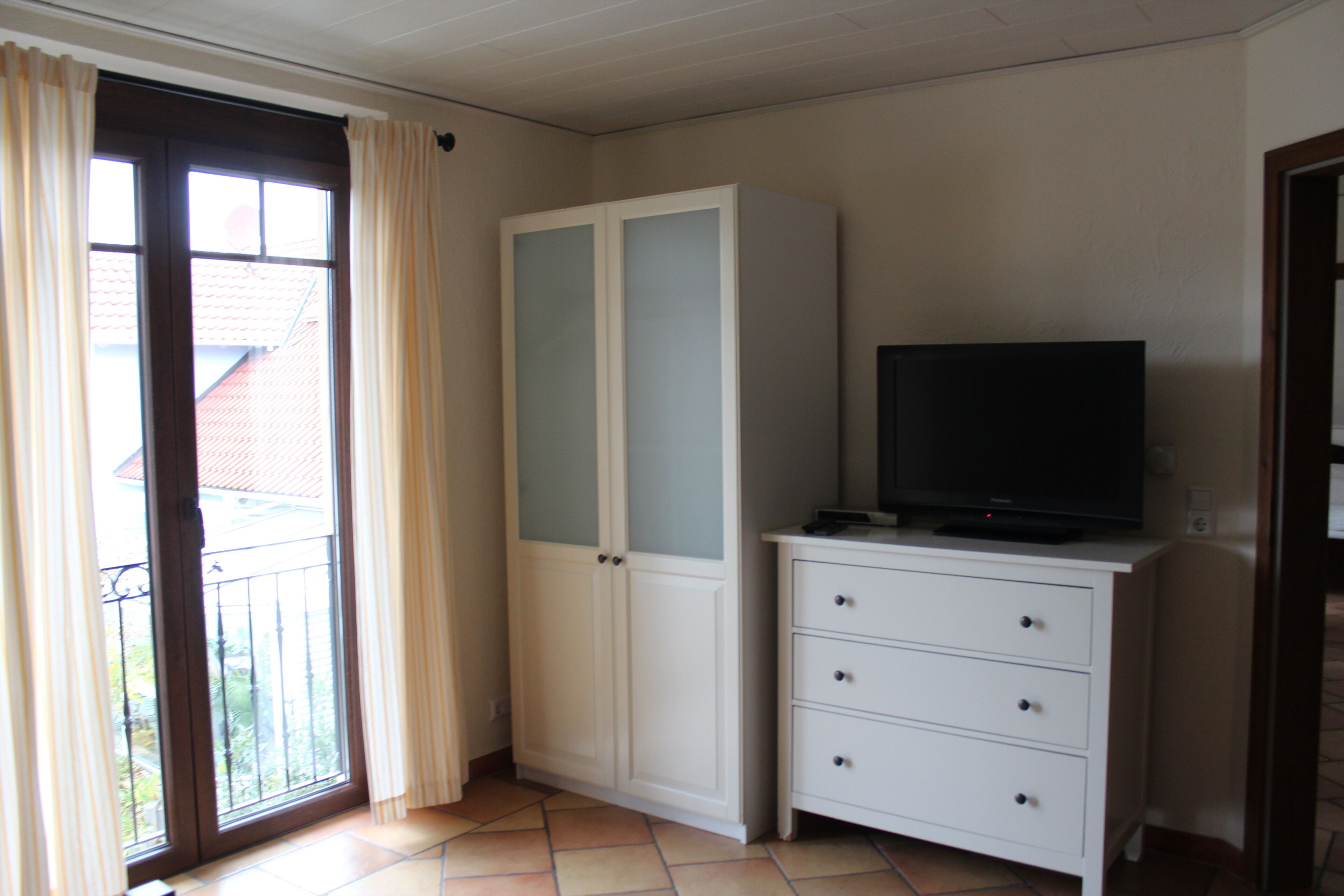 standard apartment, 2 bedrooms, balcony | 2 bedrooms, minibar, free wifi, bed sheets