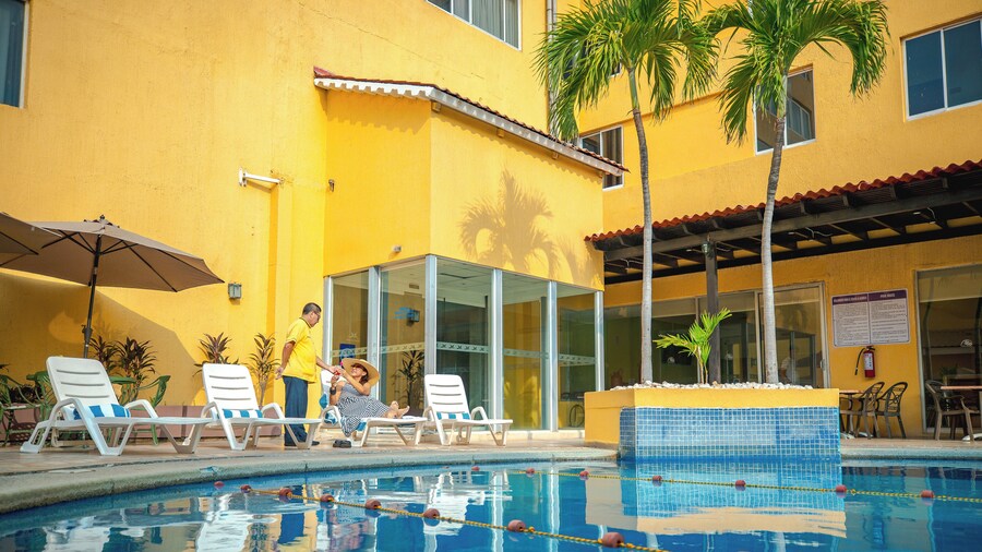 Hotel Hostal de Cortes