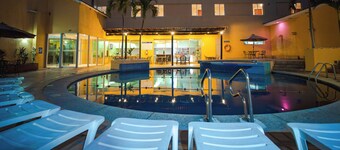 Hotel Hostal de Cortes