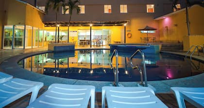 Hotel Hostal de Cortes