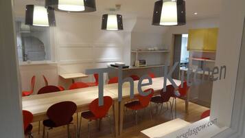 Breakfast and dinner served, local cuisine