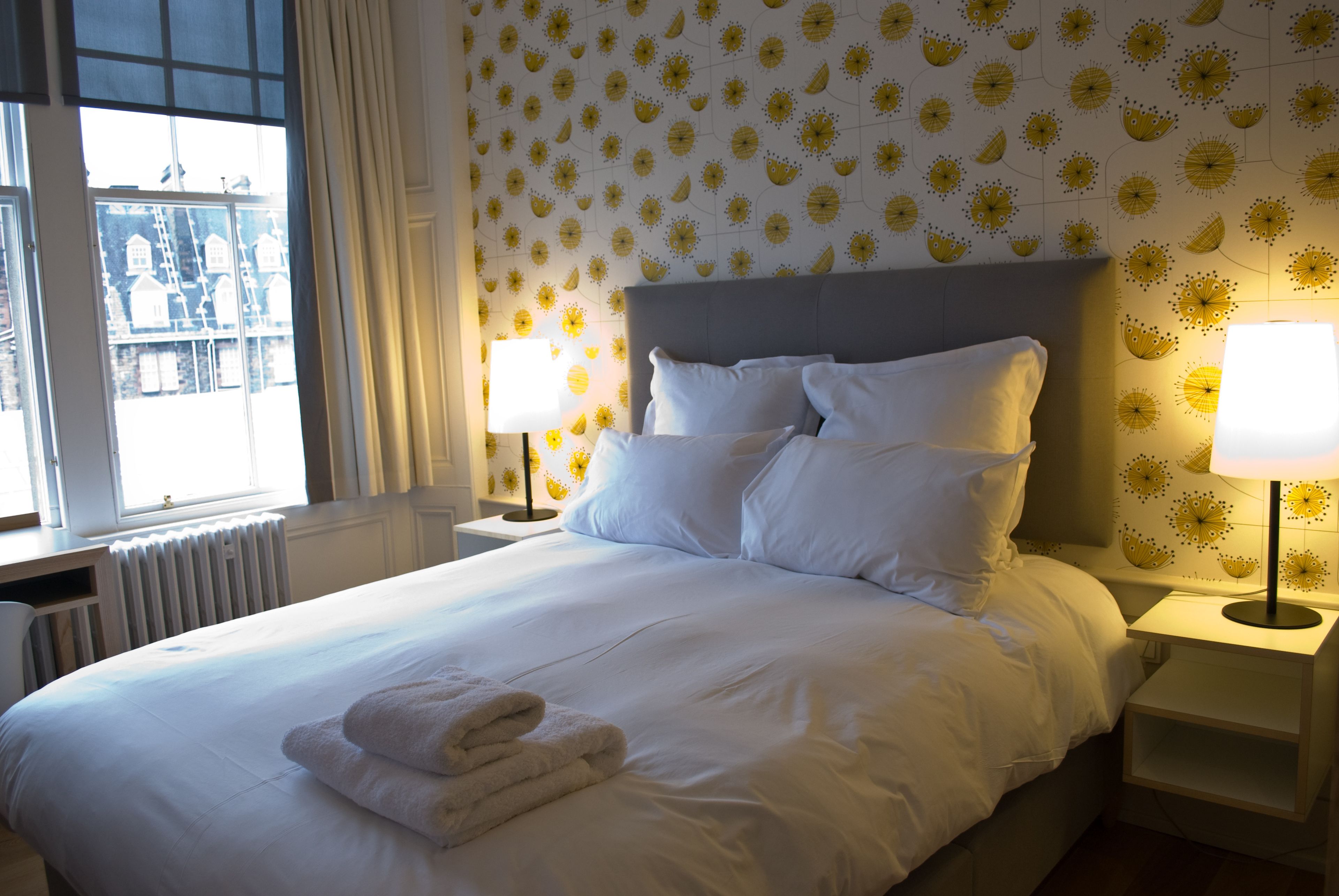 double room | egyptian cotton sheets, hypo-allergenic bedding, individually decorated