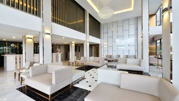 Sala de estar en el lobby