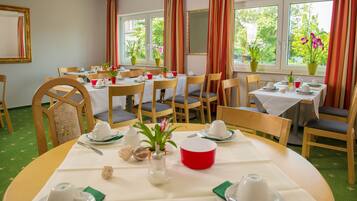 Daily self-serve breakfast (EUR 12.90 per person)