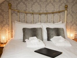 Üç Kişilik Oda, Özel Banyo