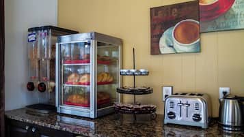 Petit déjeuner continental compris tous les jours