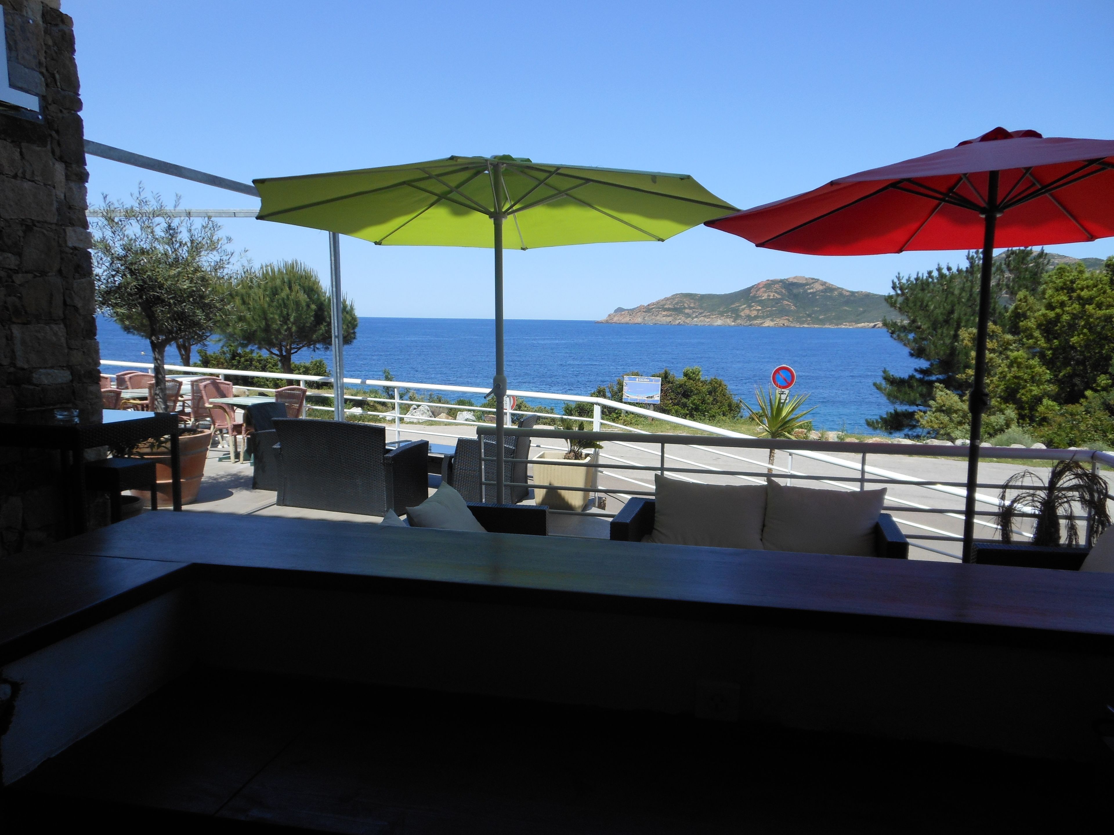 Pemandangan dari bilik