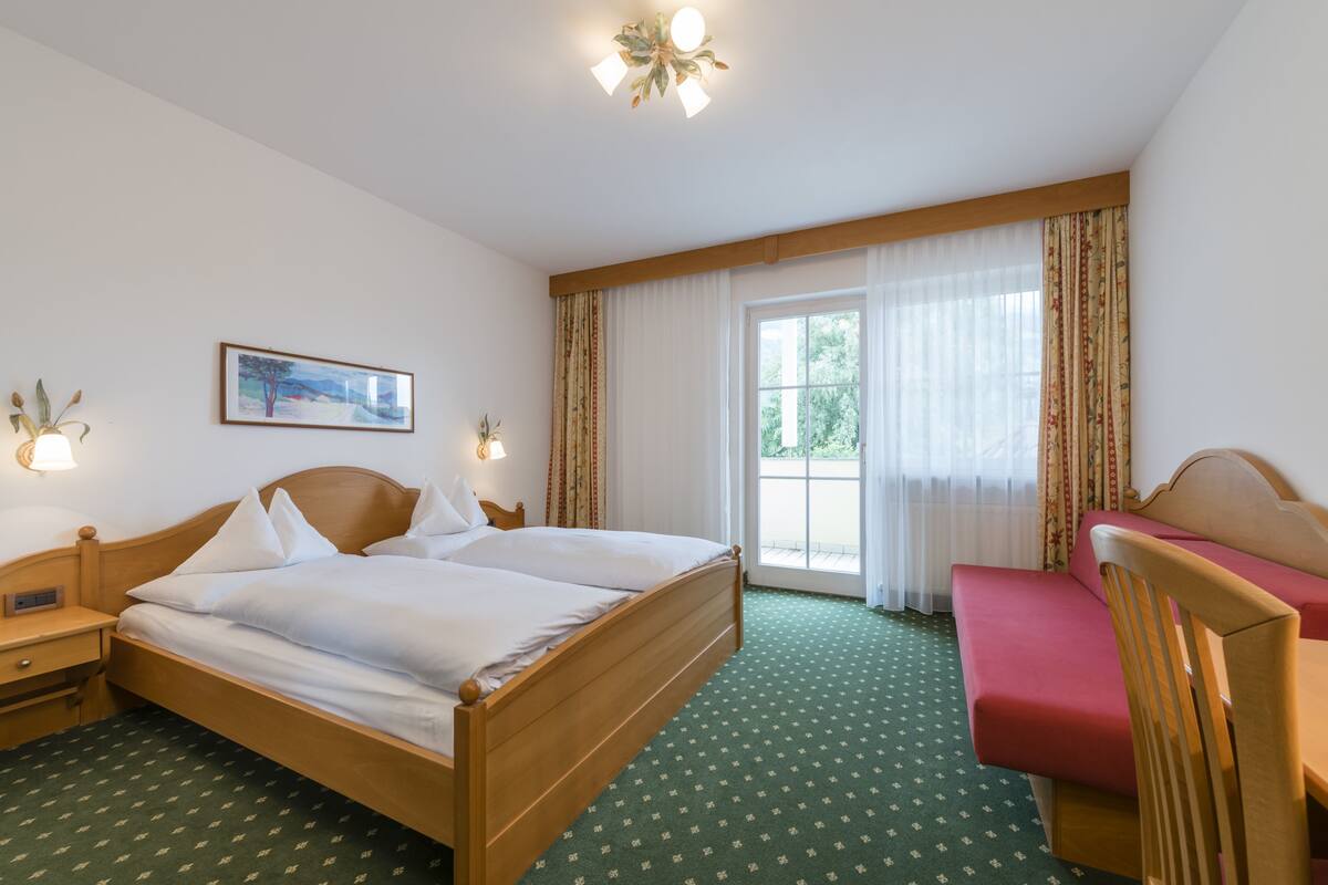 Classic Double Room, Balcony, Mountain View | Premium bedding, in-room safe, desk, rollaway beds