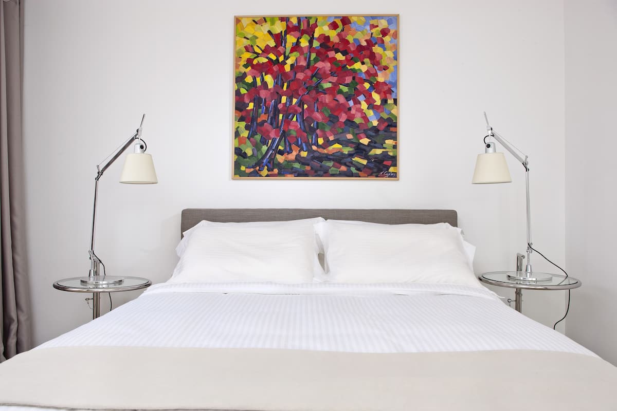 1 bedroom, minibar, in-room safe, individually decorated