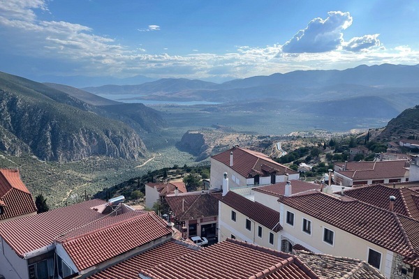Habitación doble | Ropa de cama de alta calidad y caja de seguridad en la habitación