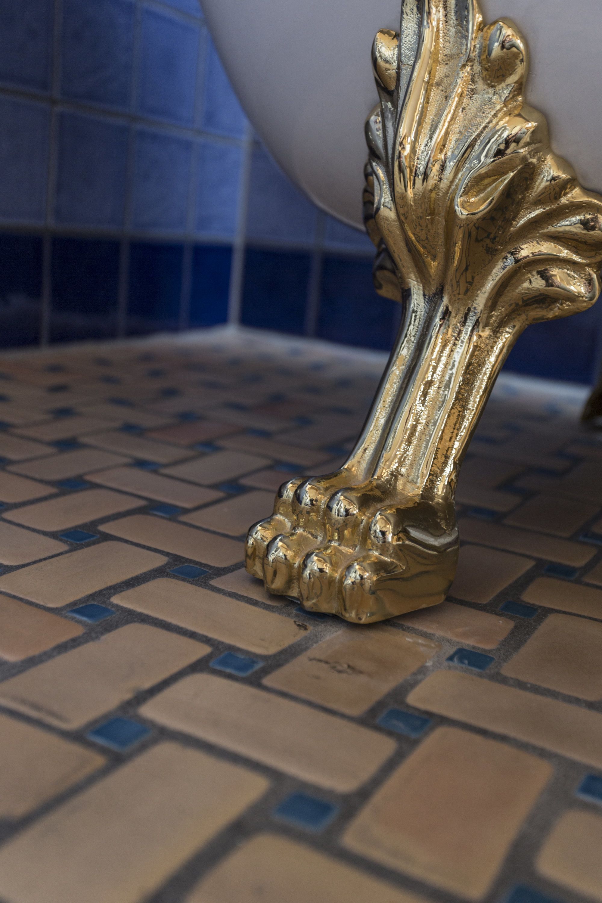 premium suite, balcony, annex building | bathroom | rainfall showerhead, free toiletries, hair dryer, bathrobes