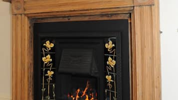 Individually decorated, individually furnished, soundproofing